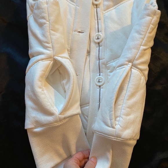 M Old Navy White vest - Picture 6 of 7